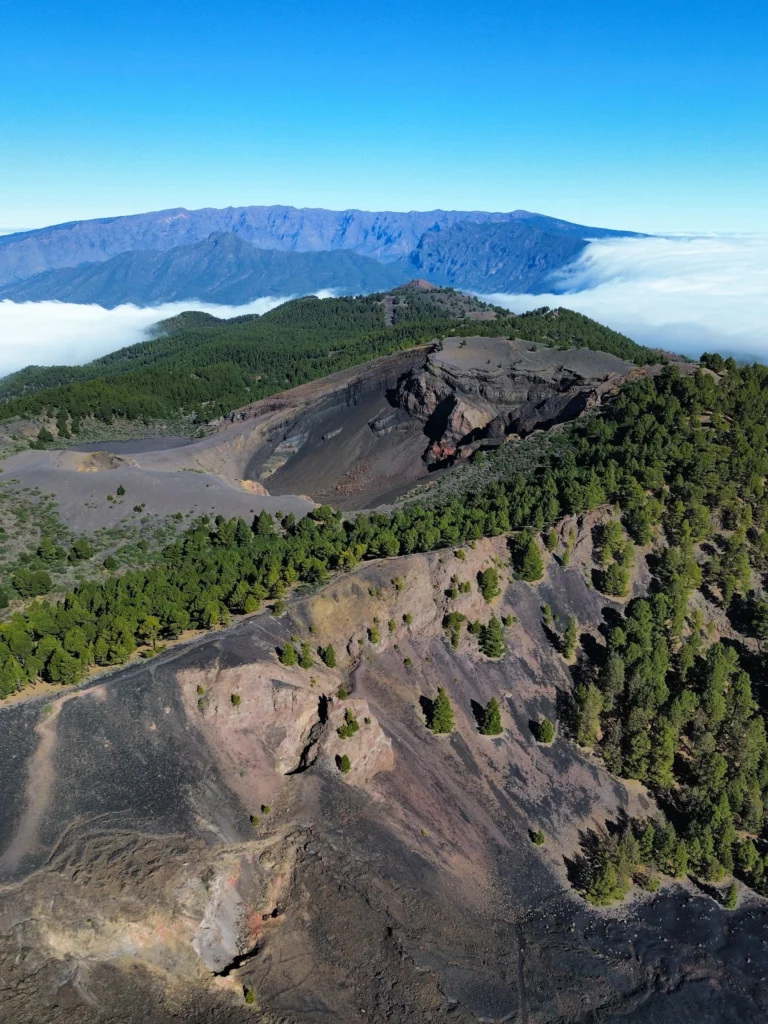 Ruta de los volcanes en La Palma, uno de los paisajes más impresionantes de la isla