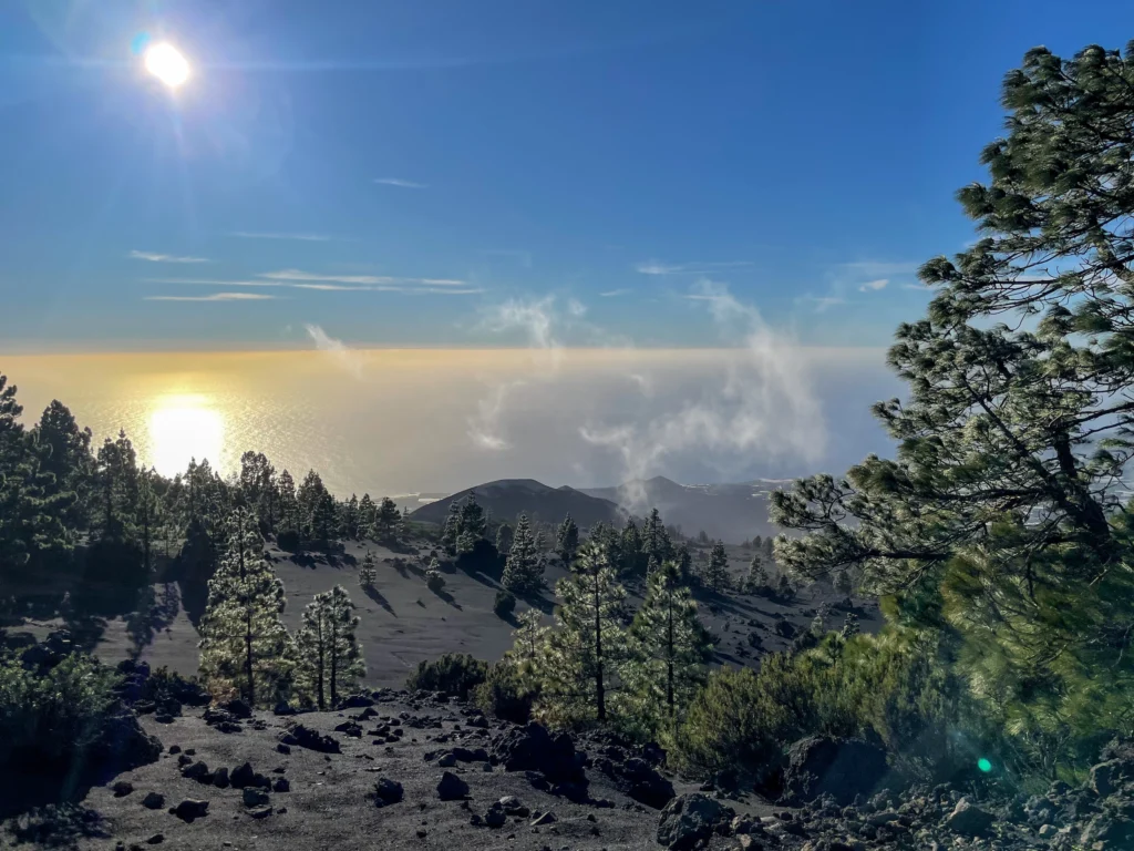 Vistas al Tajogaite desde el mirador del Llano del Jable