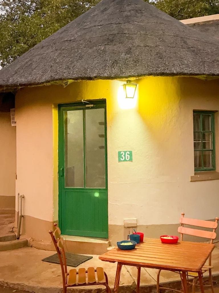 Hut en Lower Sabie, un alojamiento básico (y barato) en el Kruger