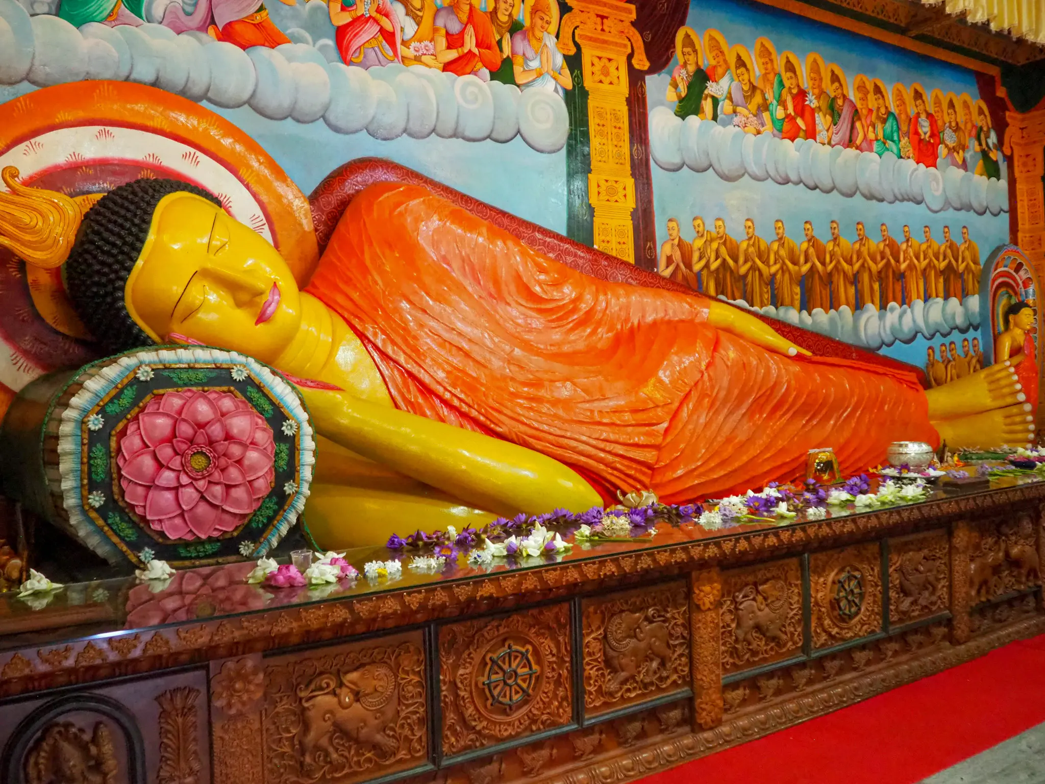 Buda tumbado en Anuradhapura, Sri Lanka