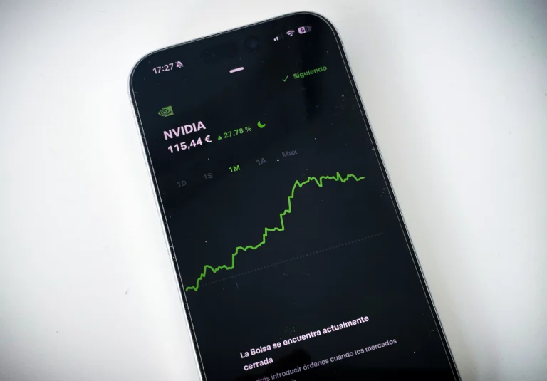Trade Republic, la mejor tarjeta para viajar, ahorrar e invertir
