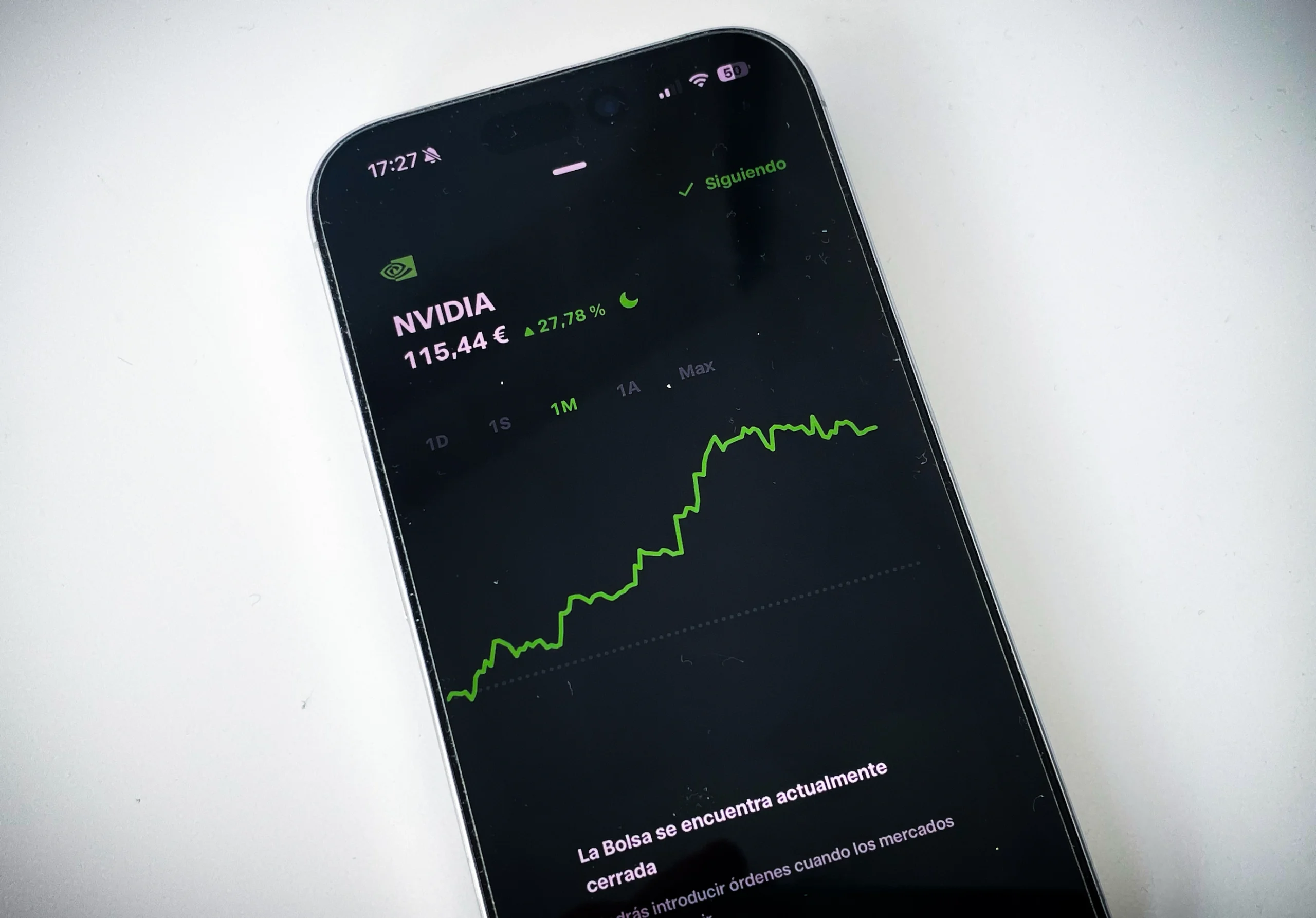 Trade Republic, la mejor tarjeta para viajar, ahorrar e invertir
