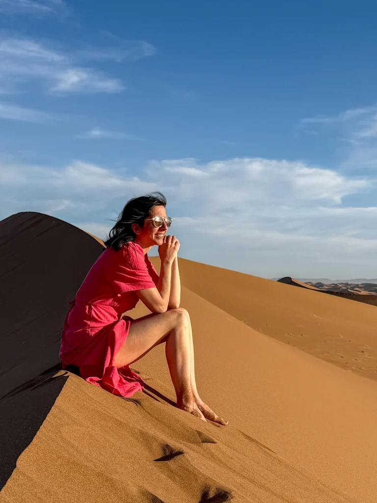 Disfrutando del desierto de Zagora al atardecer