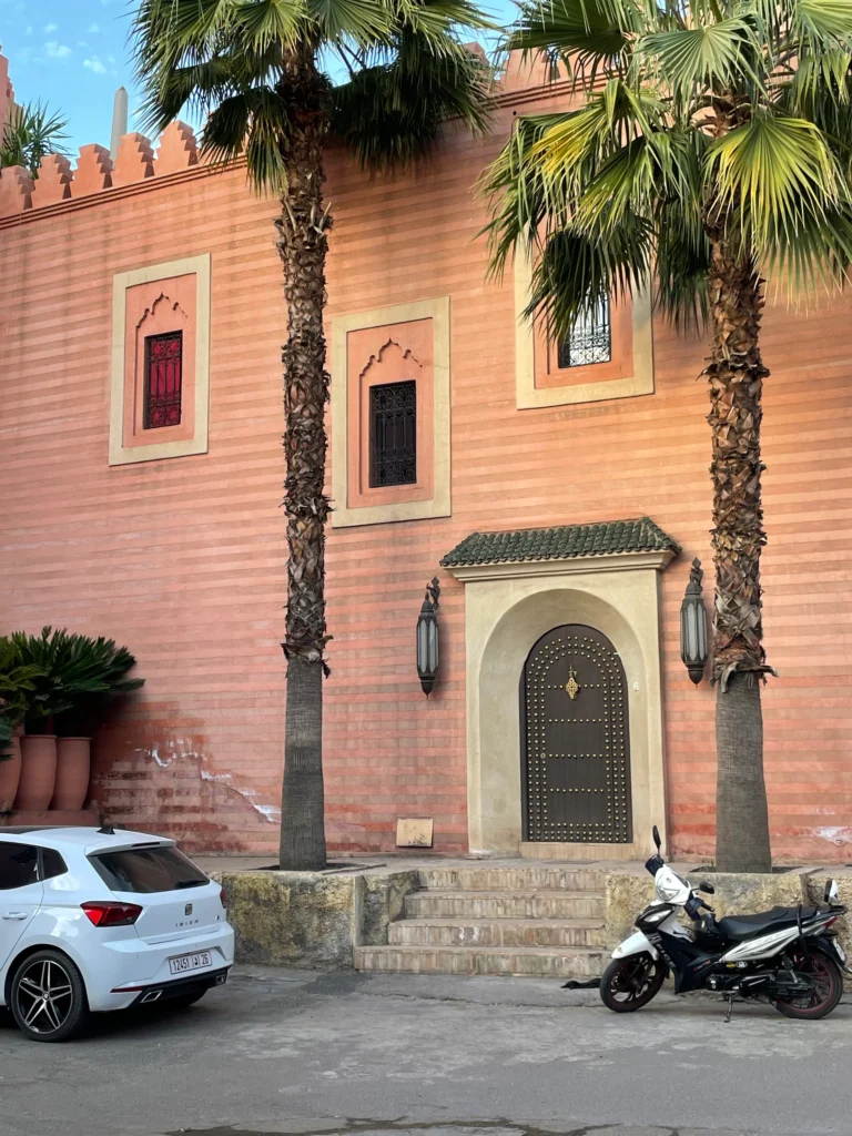 Pasear por la Mellah sin rumbo, otra de las cosas que hacer en Marrakech