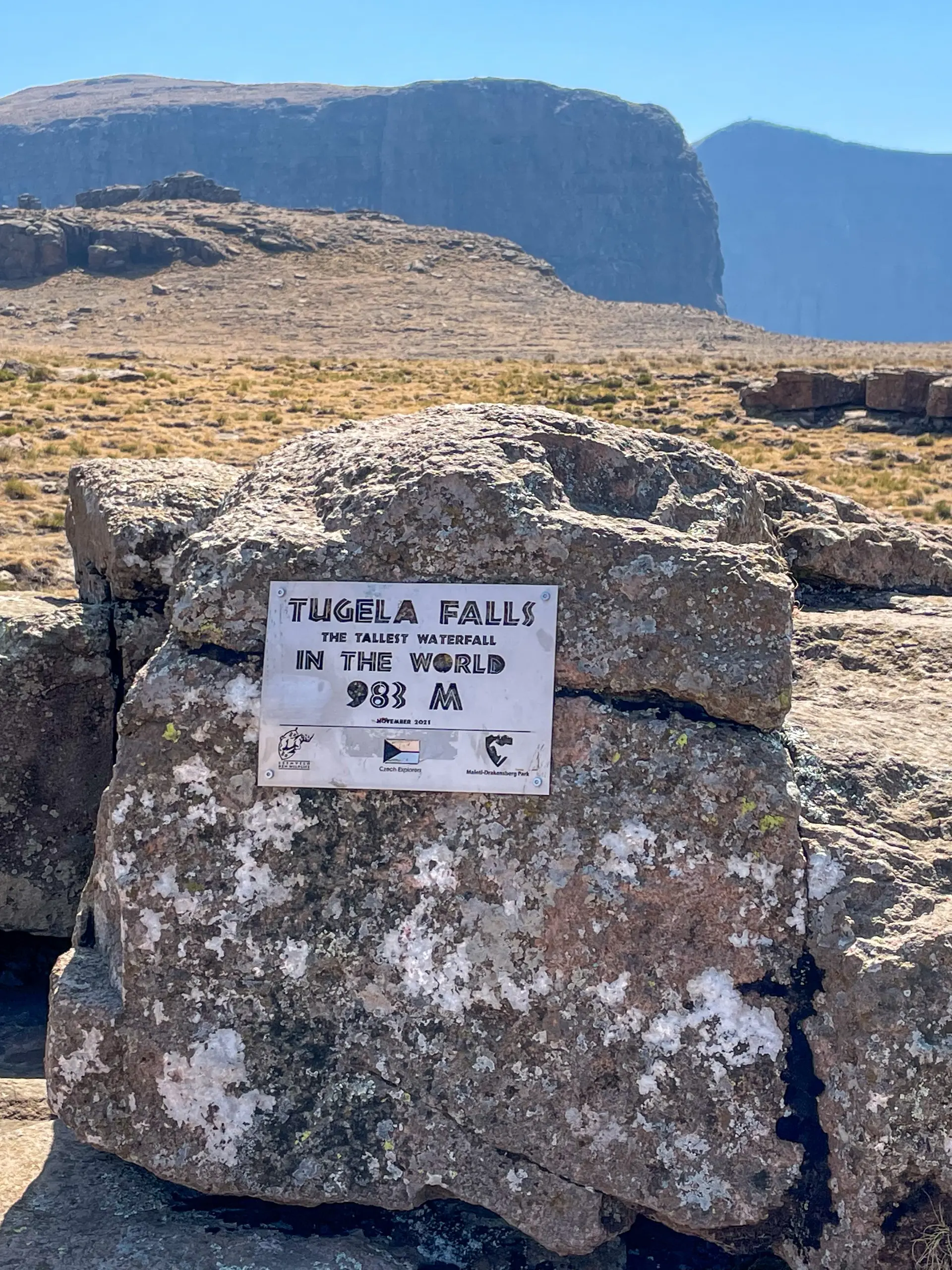 Cartel de la cascada "seca" más alta del mundo en las Tugela Falls