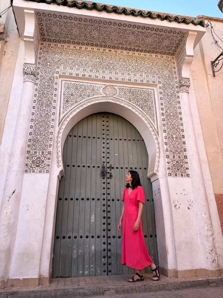 Paseando sin rumbo por la medina de Marrakech, de lo mejor que hacer